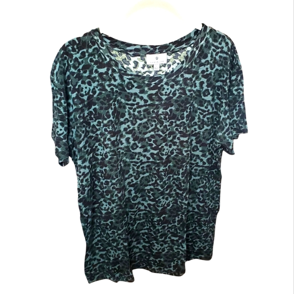 Socialite Animal Print Green Short Sleeve Top L